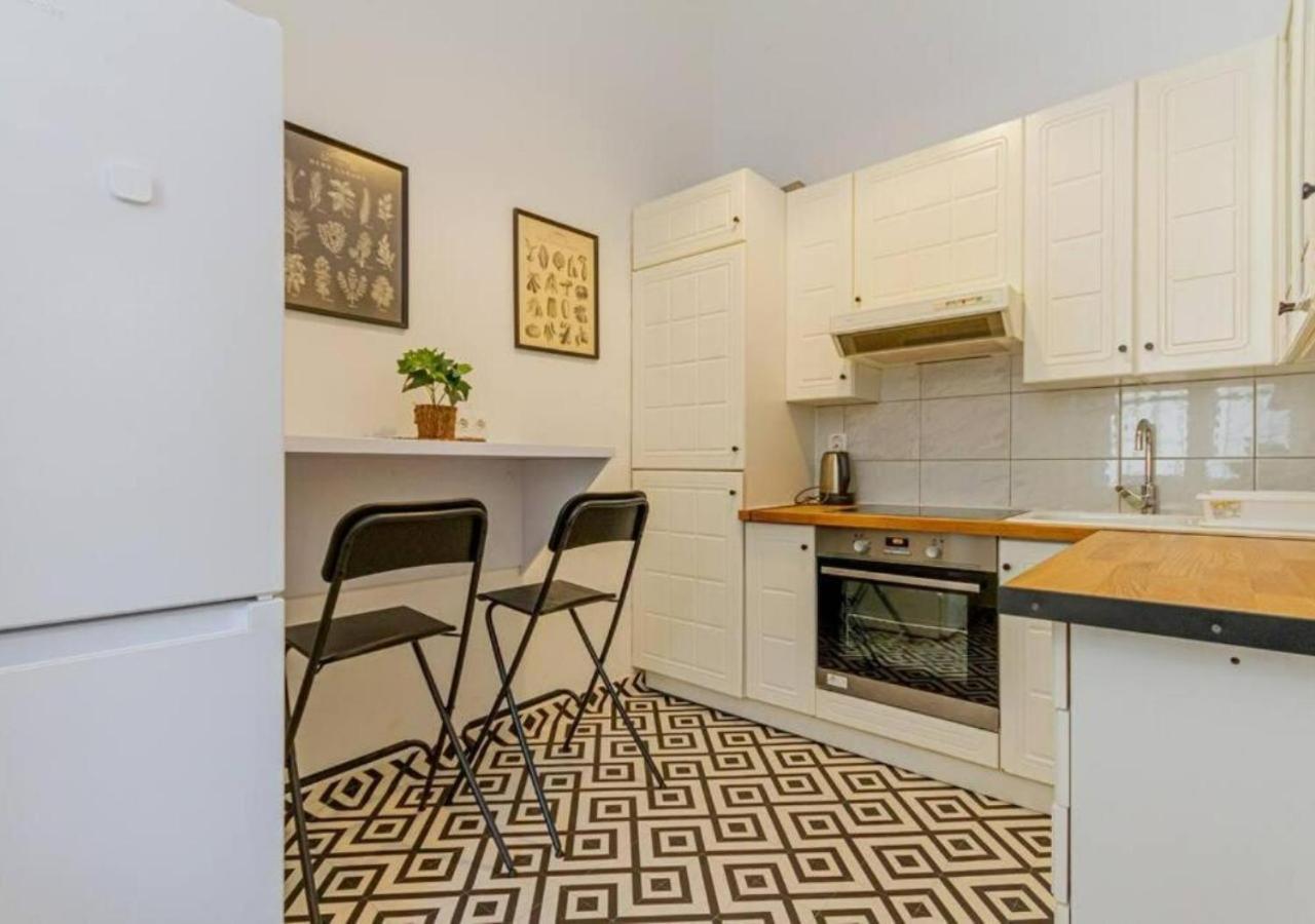 Luxury Apartment By The Famous Vaci Street Βουδαπέστη Εξωτερικό φωτογραφία
