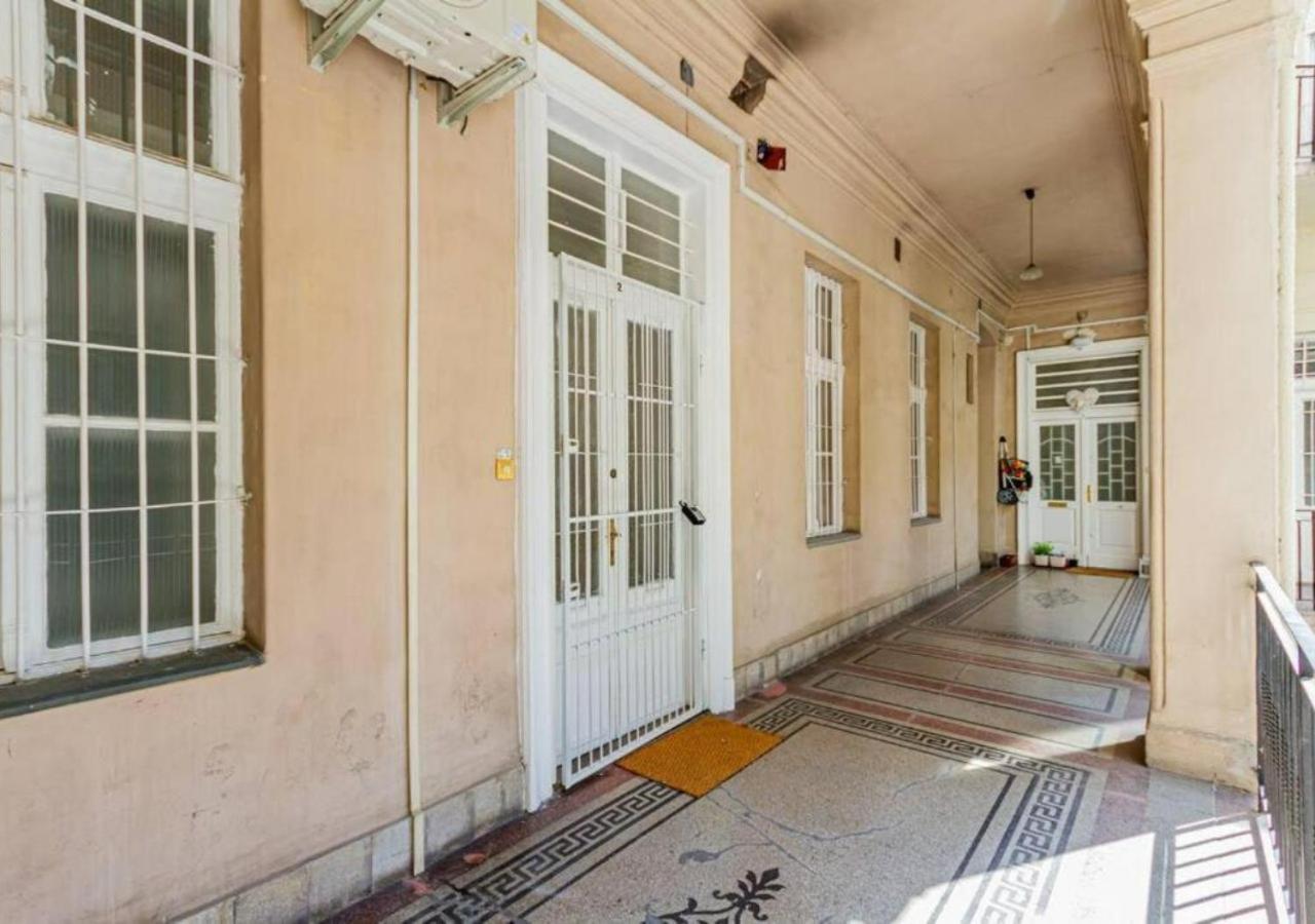 Luxury Apartment By The Famous Vaci Street Βουδαπέστη Εξωτερικό φωτογραφία
